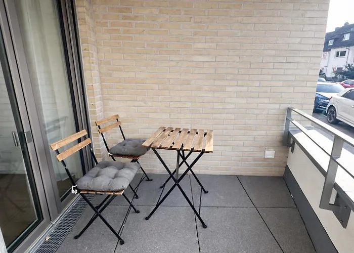 Homely! Design Airport Fair Balcony Frankfurt am Main