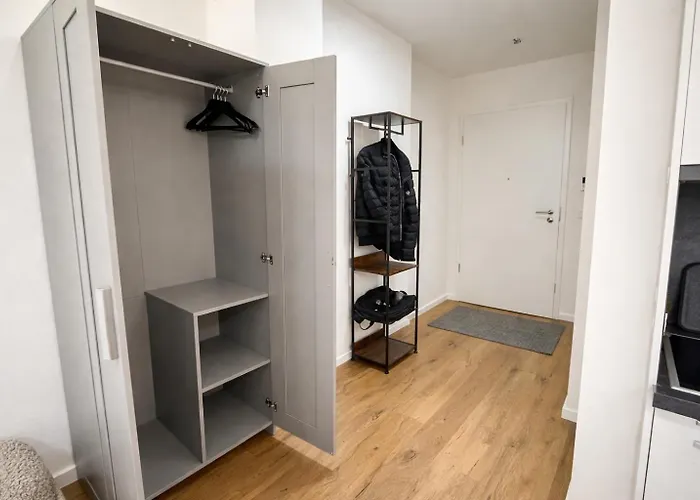 Apartamento Homely! Design Airport Fair Balcony *